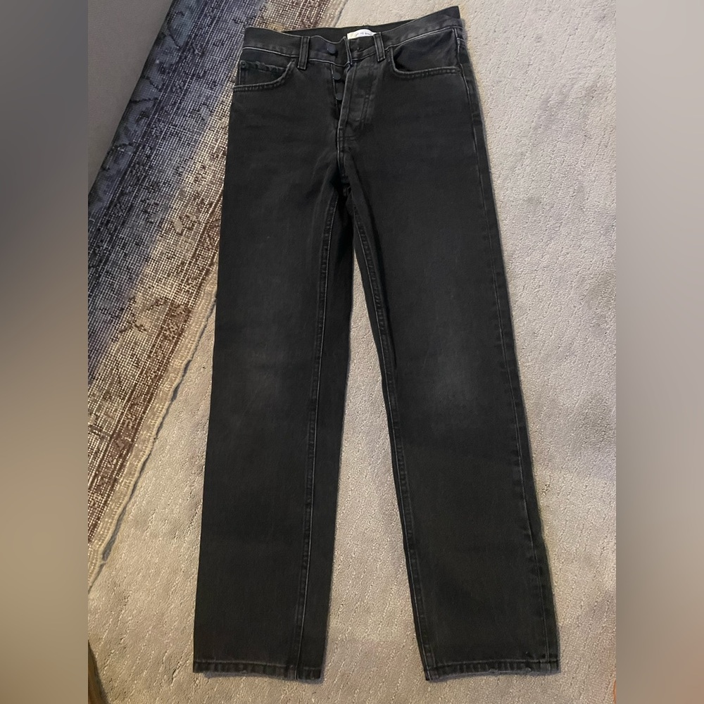 Anine bing straight leg Jean. Light color photo is just for fit. They are black